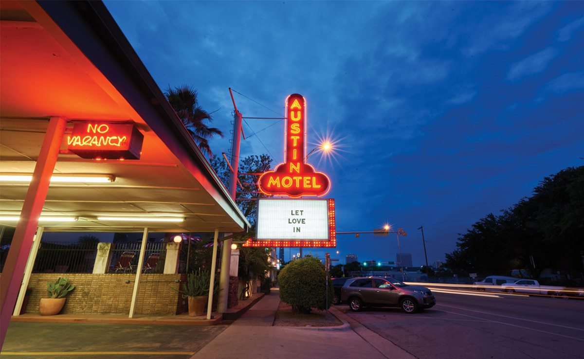 Picture of the outside of the Austin Motel with Marquee signage.